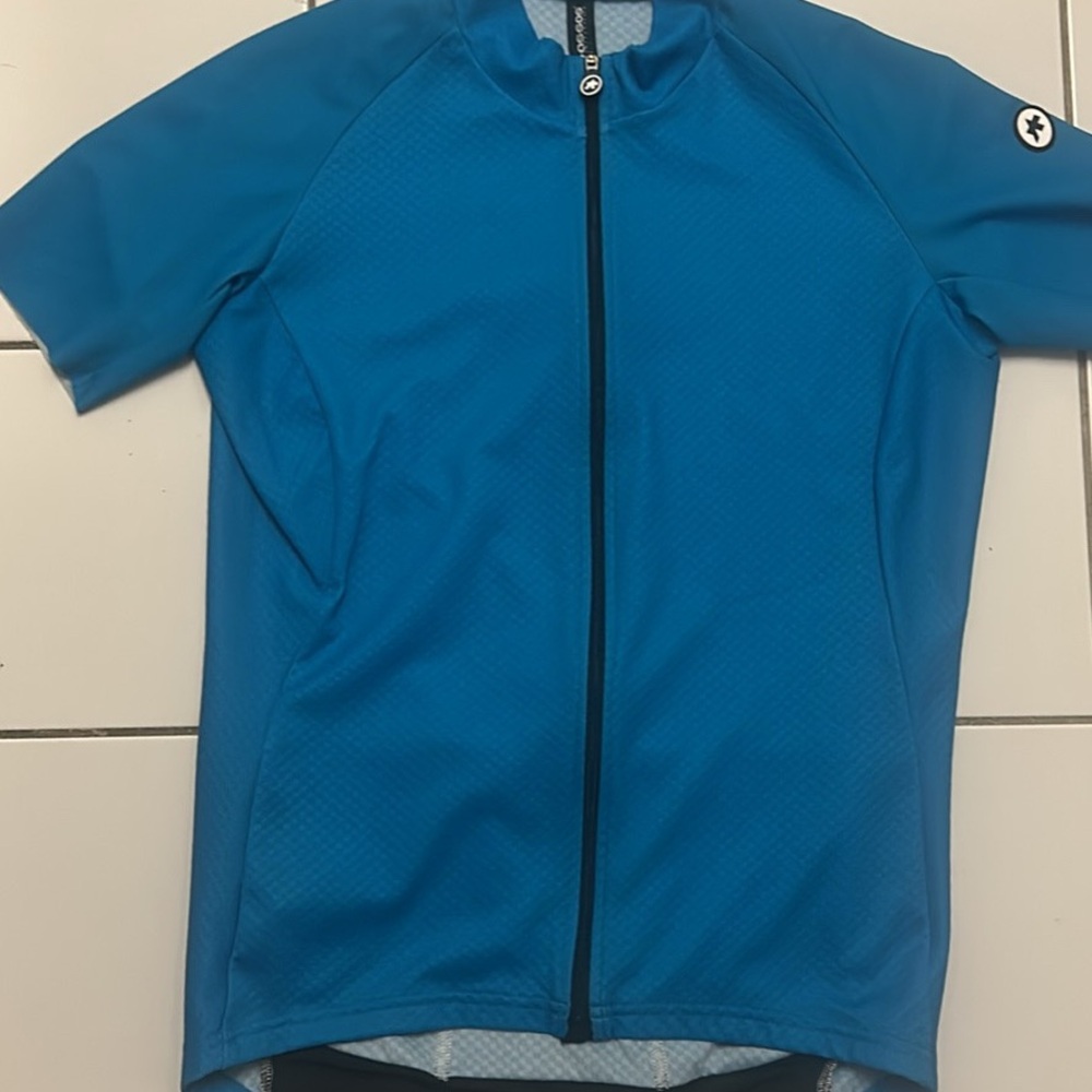 Assos of Switzerland women’s cycling jersey
